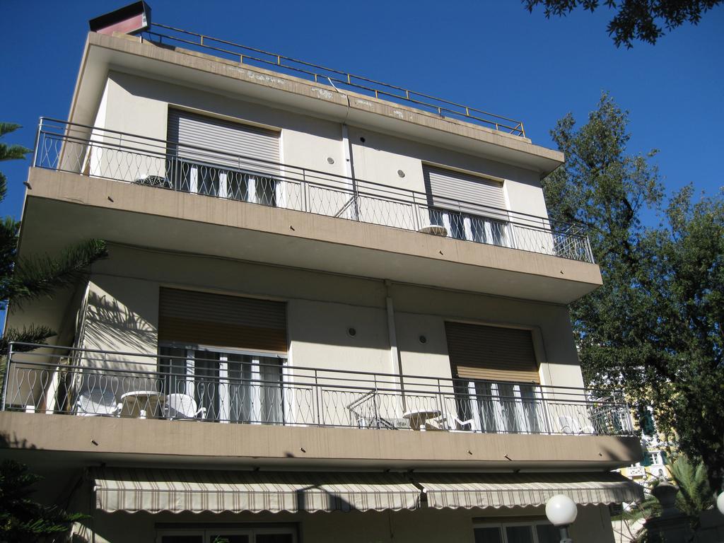 Hotel Acqua Marina Albissola Marina Zewnętrze zdjęcie